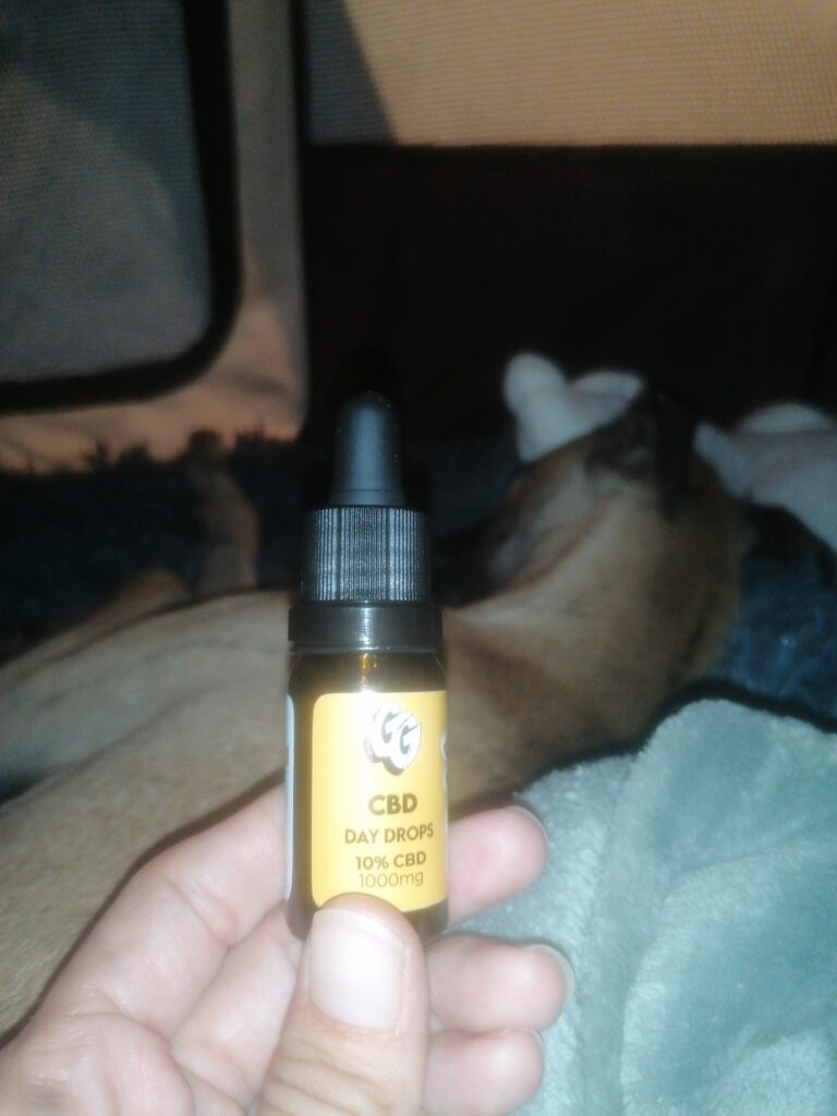 ACEITE CBD 10% + Melissa + Vit D - reseña de Marian V R